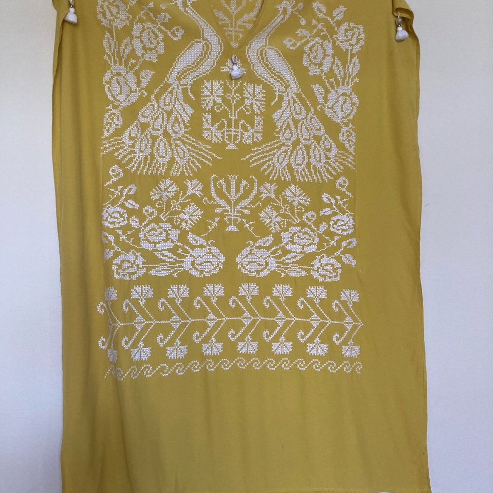 Yellow Embroidered Figue caftan